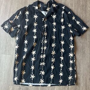 Express Black and White Palm Print Men's Shirt